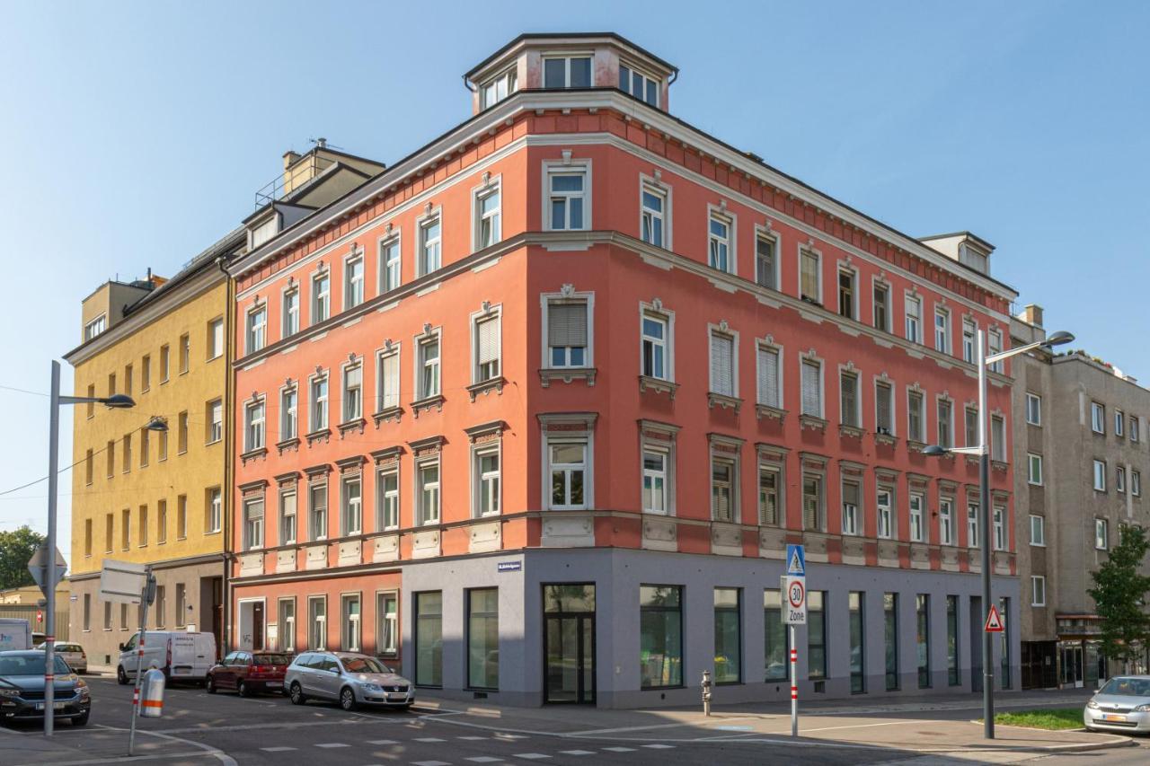 Studio Vienna Central Station Dış mekan fotoğraf